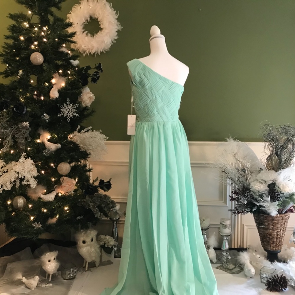 Formal evening prom dress - Picture 4 of 7